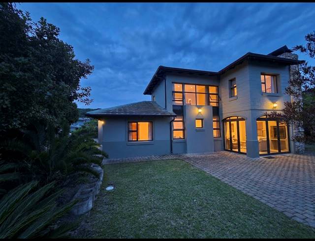 3 BEDROOM DUET FOR SALE IN HARTENBOS LANDGOED